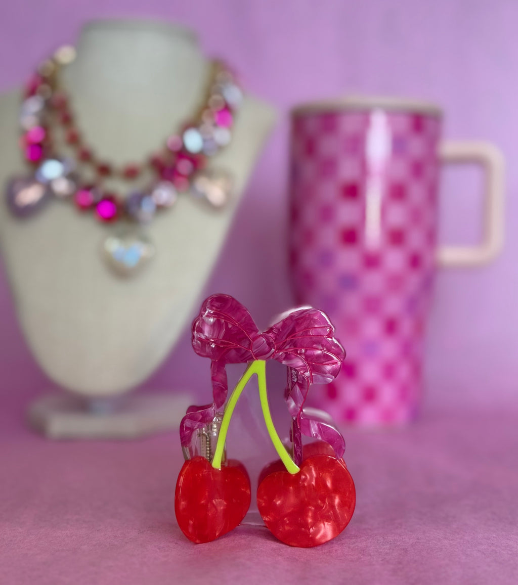 Cherry Clip