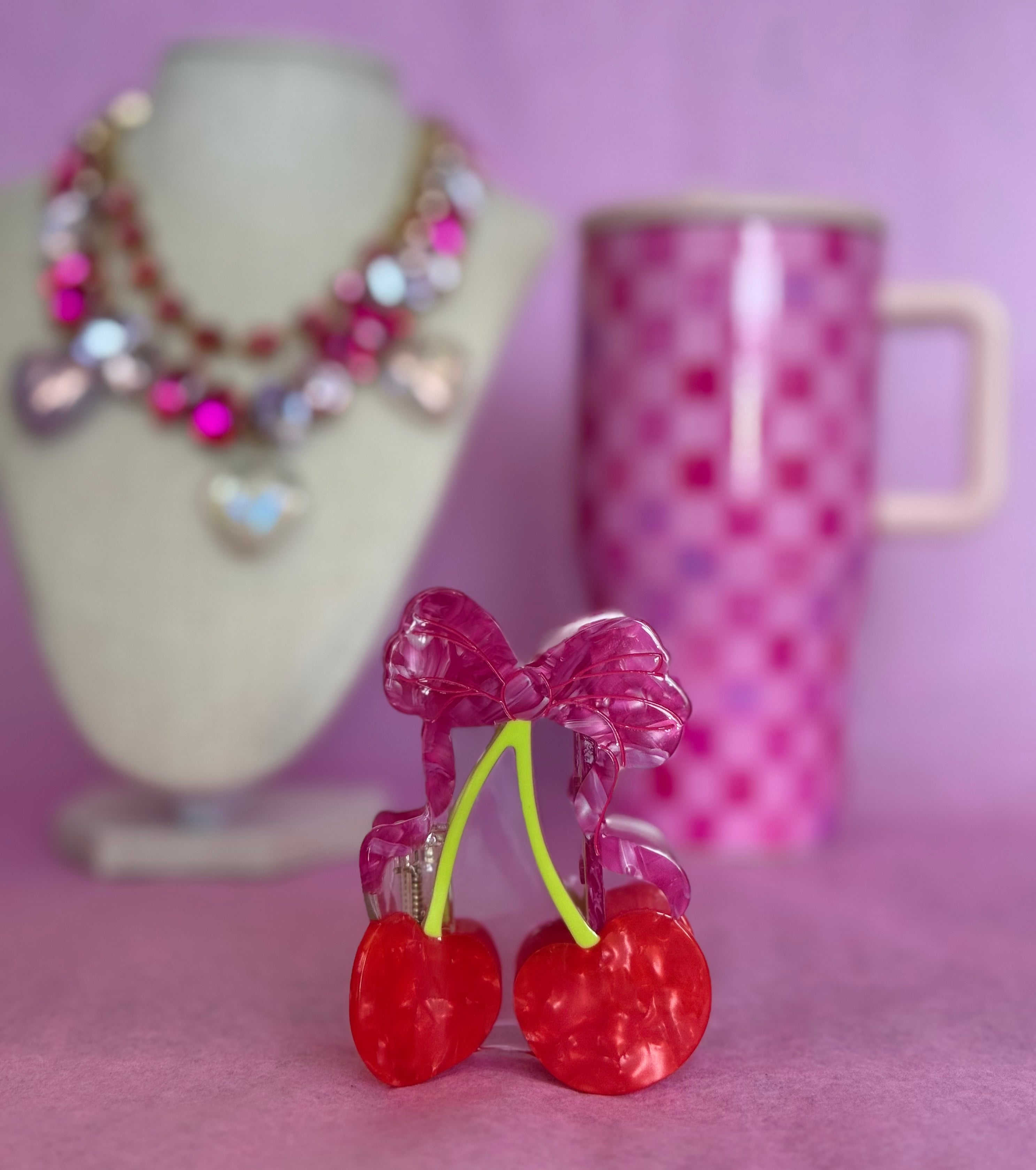 Cherry Clip